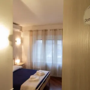 Aurelio Deluxe Pensión Roma